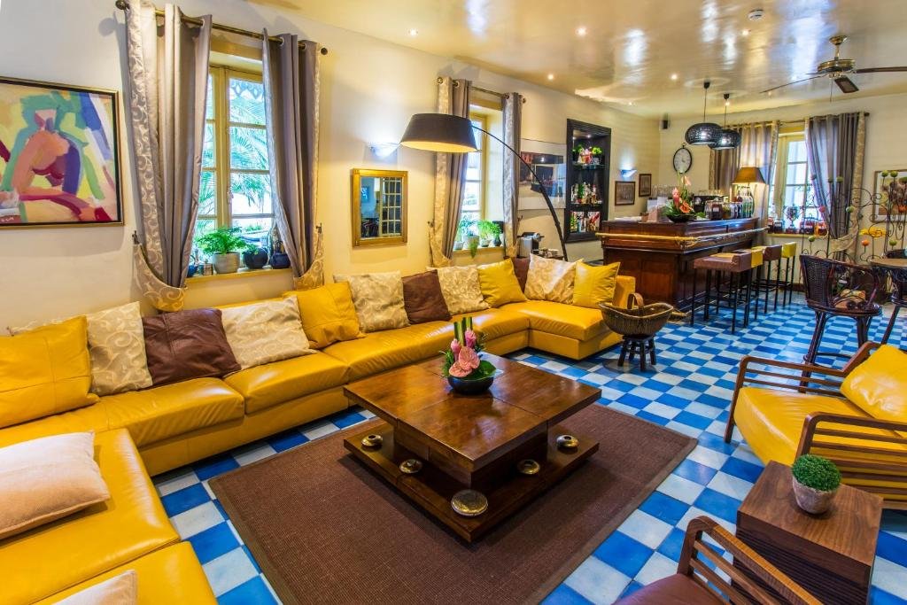 Cheap Hotel in Saint Denis
