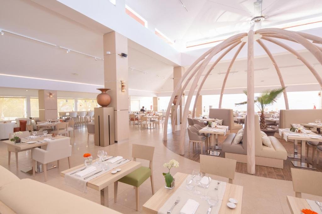 Reunion Island Resorts Akoya Hotel & Spa