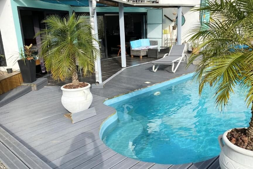 Private Pool Villas in Reunion Island